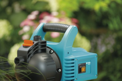 Gardena 1707-20 Gartenpumpe Classic 3000/4, Geräuscharm, große Einfüllöffnung, Wasser-Ablassschraube, lange Lebensdauer (Motorleistung 600 W, Fördermenge 3100 l/h, Max. Druck: 3.6 bar) - 3