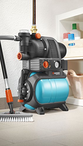 Gardena 1755-20 Pumpe Hauswasserwerk Comfort 5000/5 Eco, mit Trockenlaufsicherung, Rückschlagventil; 3 Anschlüsse (Motorleistung 1100W, Max. Fördermenge 4500 l/h, Gewicht 17kg) - 2